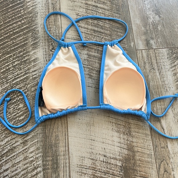 Blue bikini top - Picture 2 of 3